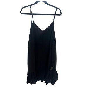 Lulu's Black Dress